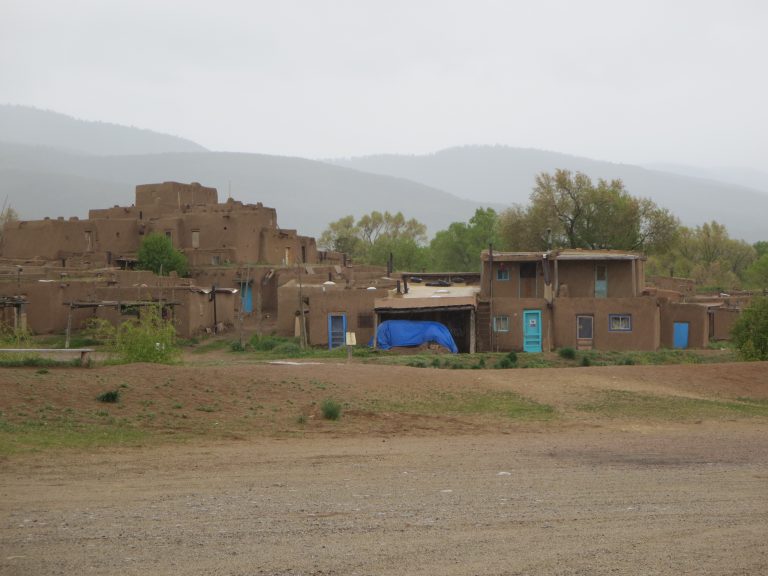 Pueblo