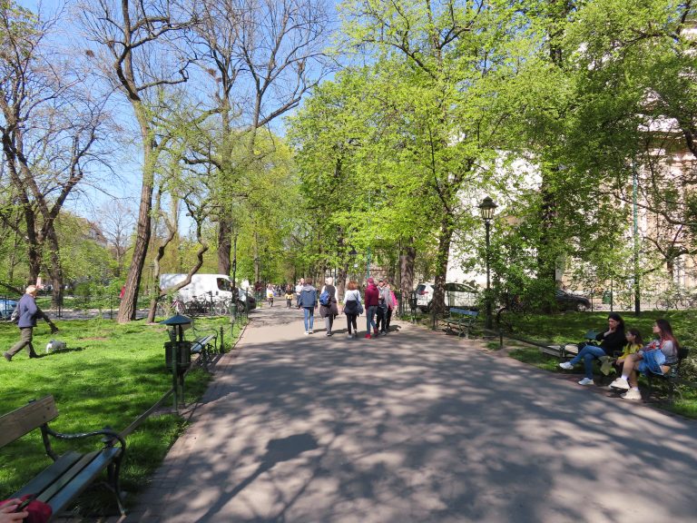 Random Krakow
