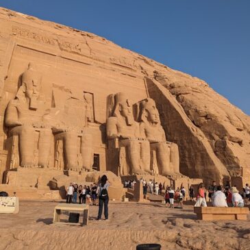 Meeting Ramses II and Nefertari at Abu Simbel