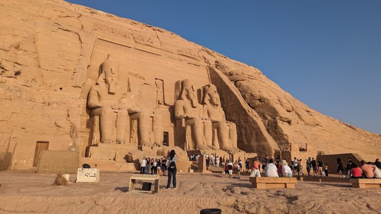 Meeting Ramses II and Nefertari at Abu Simbel