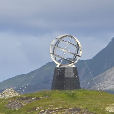 Cruising on Hurtigruten: Bergen to the Arctic Circle